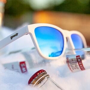 🆕 Goodr White Sunglasses with Blue Lenses Iced by Yetis